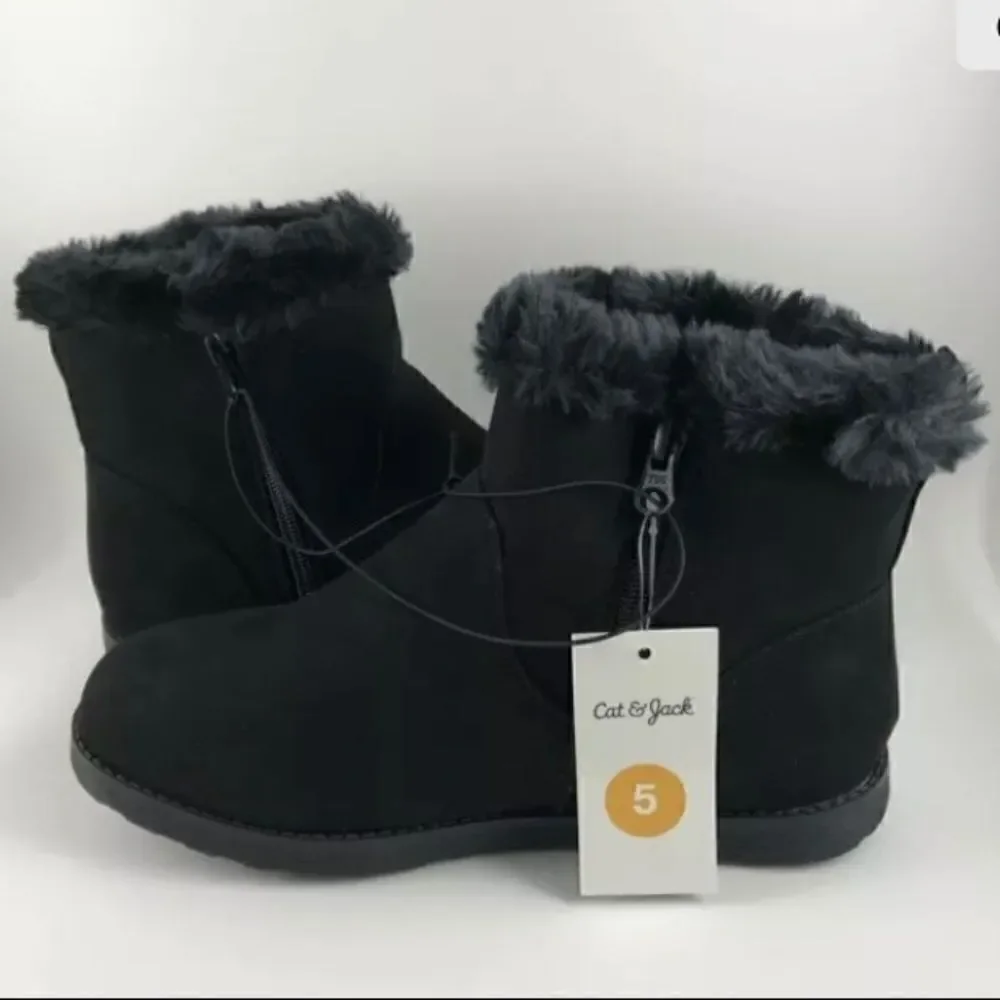 💥Cat & Jack Girls Georgeina faux suede  Boots Sizes : Various